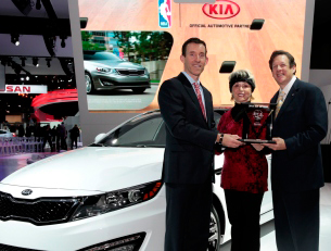 2013 Kia Optima Named 2013 International Car of the Year by Road & Travel Magazine
